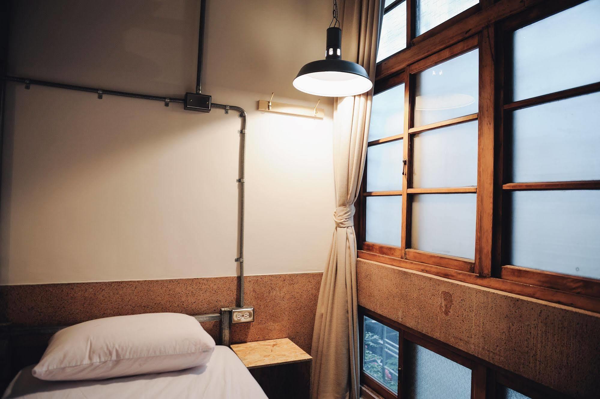 365.Hostel Tainan Eksteriør billede